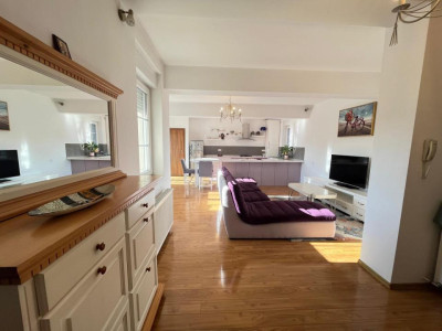 Apartament 3 camere Calea Dumbravii 