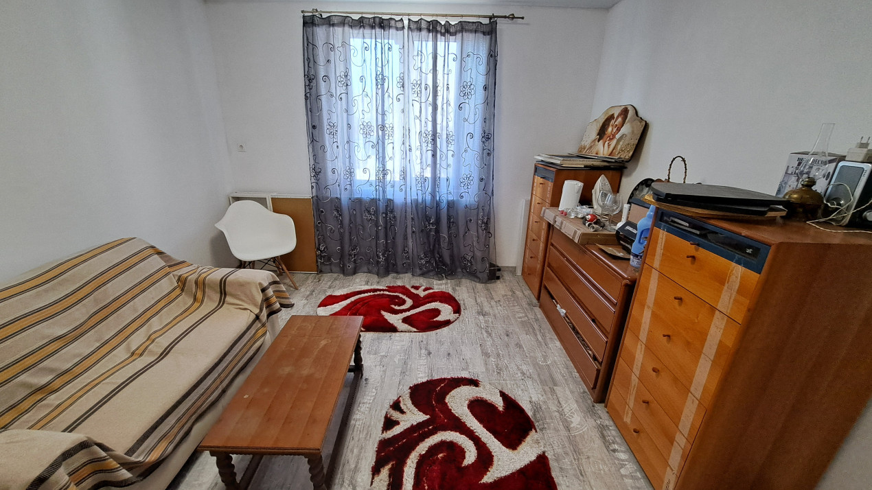 Casa 3 camere Albesti