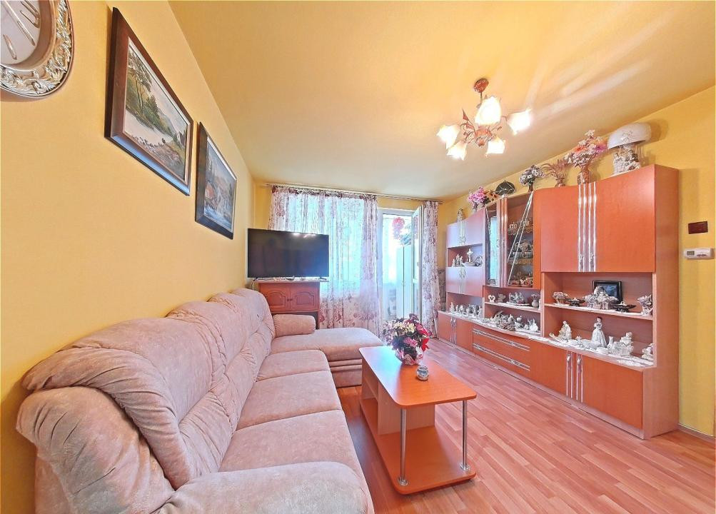 Apartament 2 camere, etajul 1 – Bulevardul Saturn nr. 41, Brașov