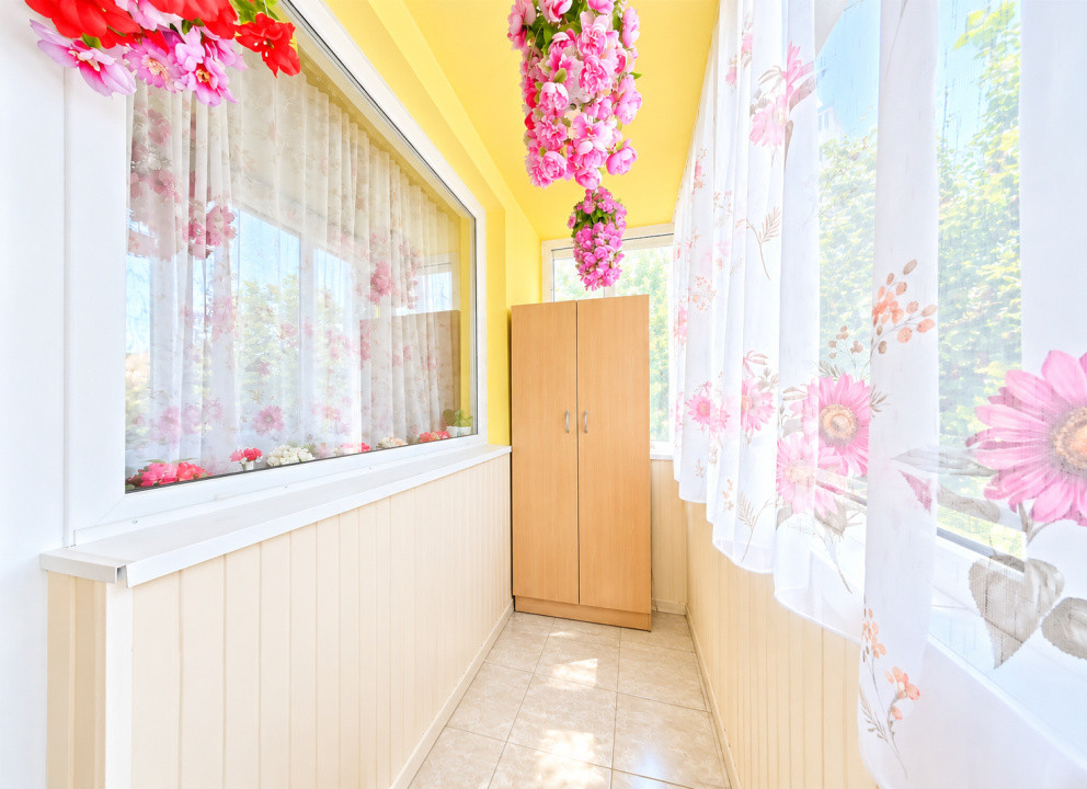 Vanzare apartament 2 camere, etajul 1 – Bulevardul Saturn nr. 41, Brașov