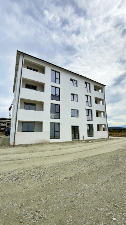 Apartament 2 camere si balcon Selimbar