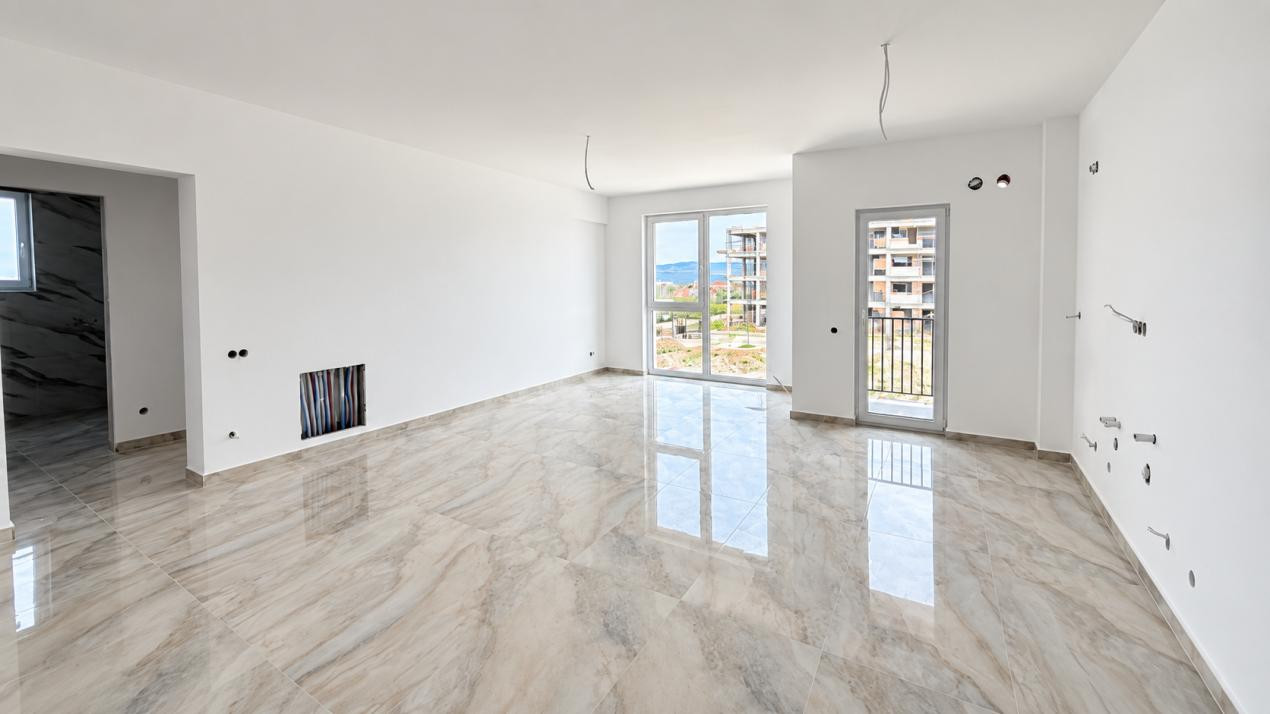 Apartament 2 camere si balcon Selimbar
