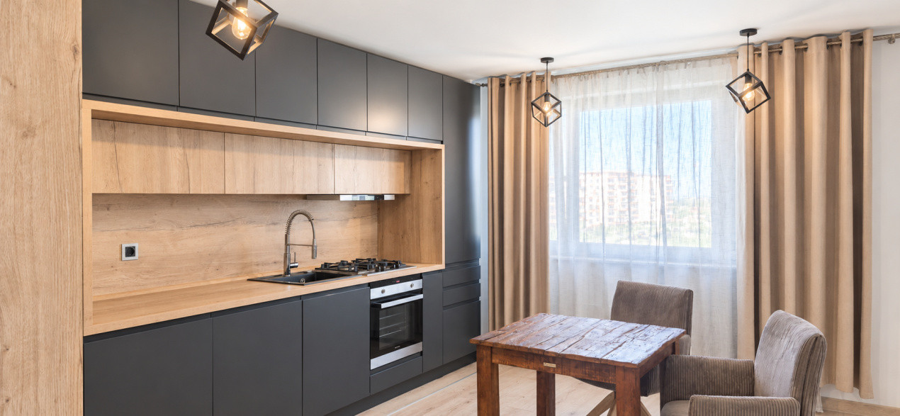 Închiriere apartament cu 2 camere, mobilat și utilat - Urban Segovia