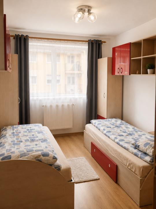 Apartament 3 camere decomandat | 77 mp | 2 dormitoare  | Etaj 2 | 