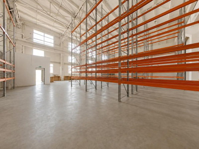 Spațiu industrial / depozit / hala 500 mp – Șoseaua Cristianului