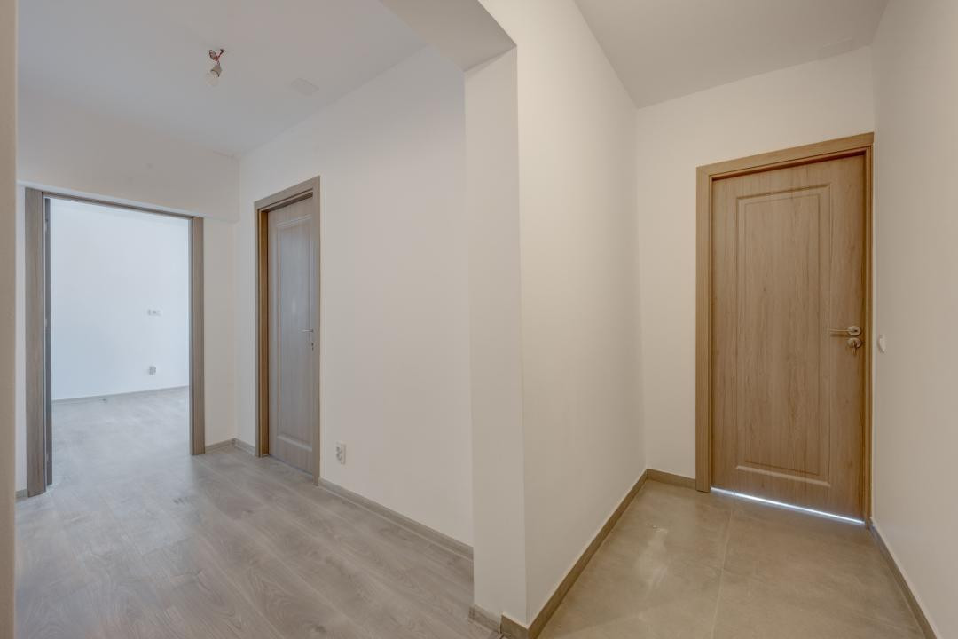 2 camere Banu Manta/Decomandat/Renovat 2026/Bloc reabilitat/Balcon pe 2 laturi