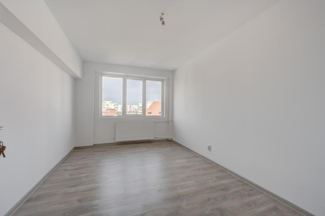 2 camere Banu Manta/Decomandat/Renovat 2026/Bloc reabilitat/Balcon pe 2 laturi