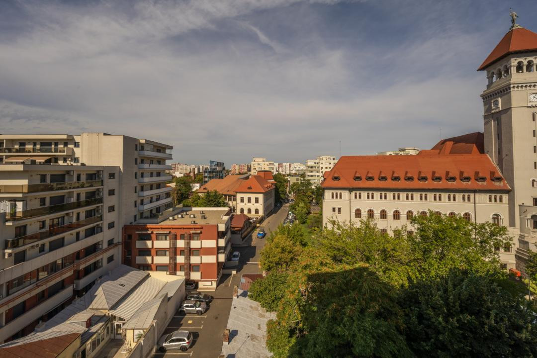 2 camere Banu Manta/Decomandat/Renovat 2026/Bloc reabilitat/Balcon pe 2 laturi