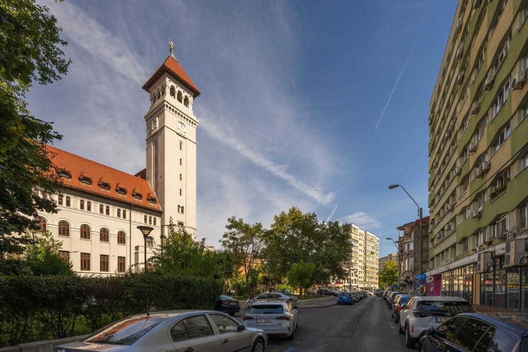 2 camere Banu Manta/Decomandat/Renovat 2026/Bloc reabilitat/Balcon pe 2 laturi