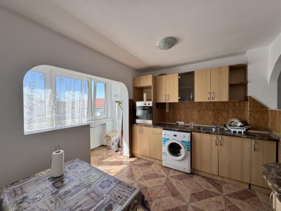 Apartament 2 camere decomandat, mobilat, etaj 4 
