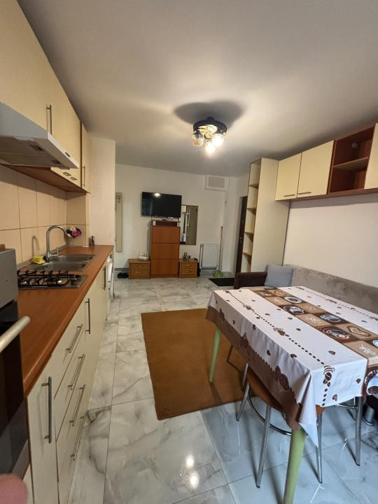 Apartament spațios cu 2 camere de închiriat – zona Strada Siretului