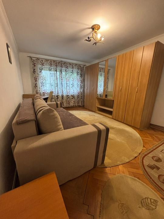 Apartament spațios cu 2 camere de închiriat – zona Strada Siretului