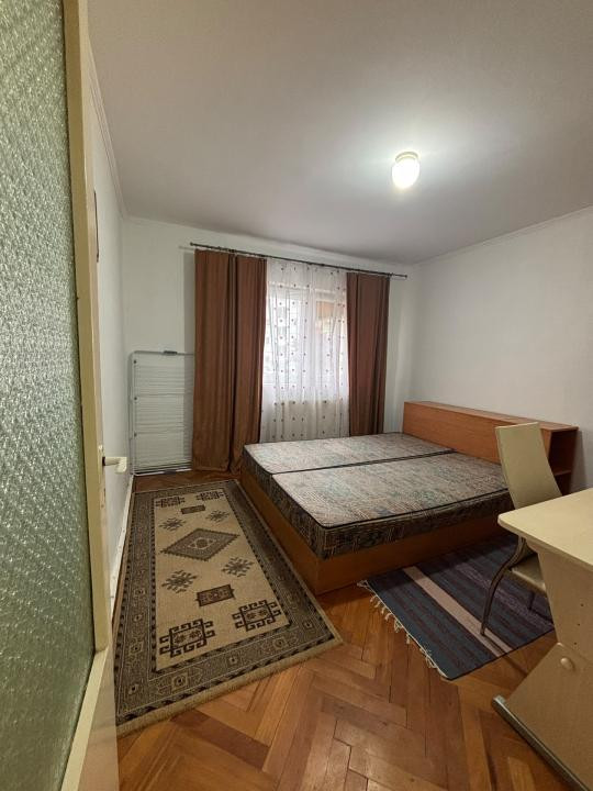 Apartament spațios cu 2 camere de închiriat – zona Strada Siretului