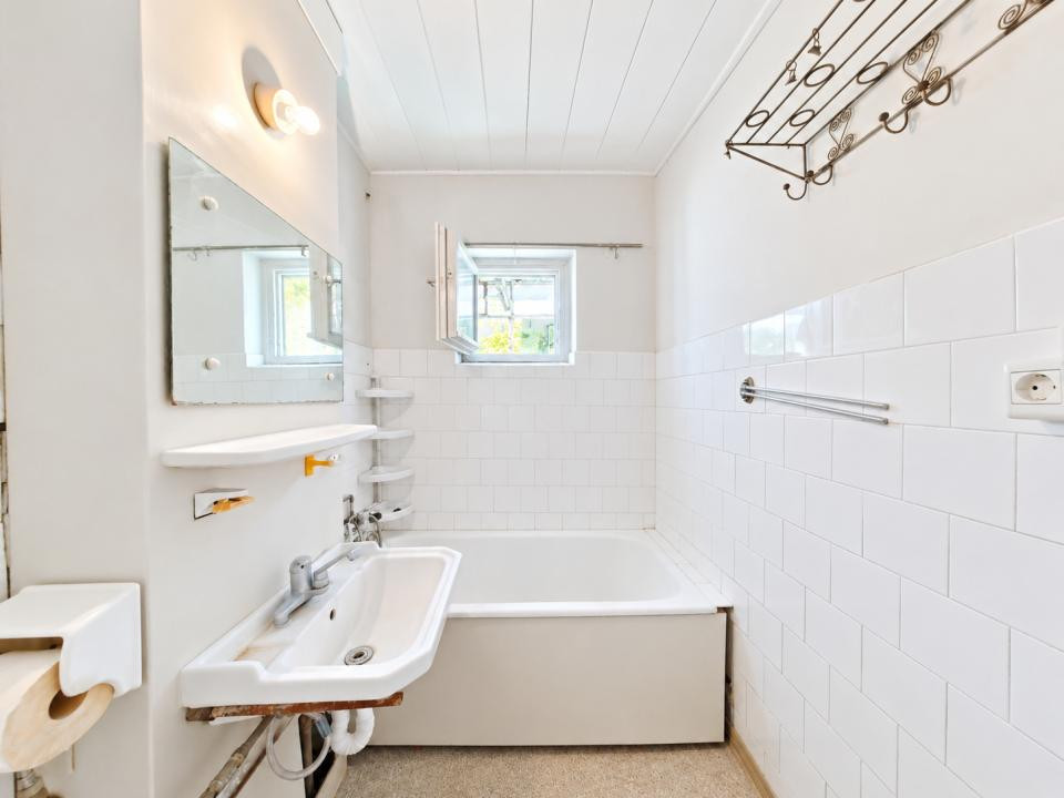 Vânzare apartament cu 3 camere, decomandat - strada Codrul Cosminului
