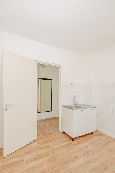 Apartament 3 camere – Tomis 3 | Galeriile Soveja