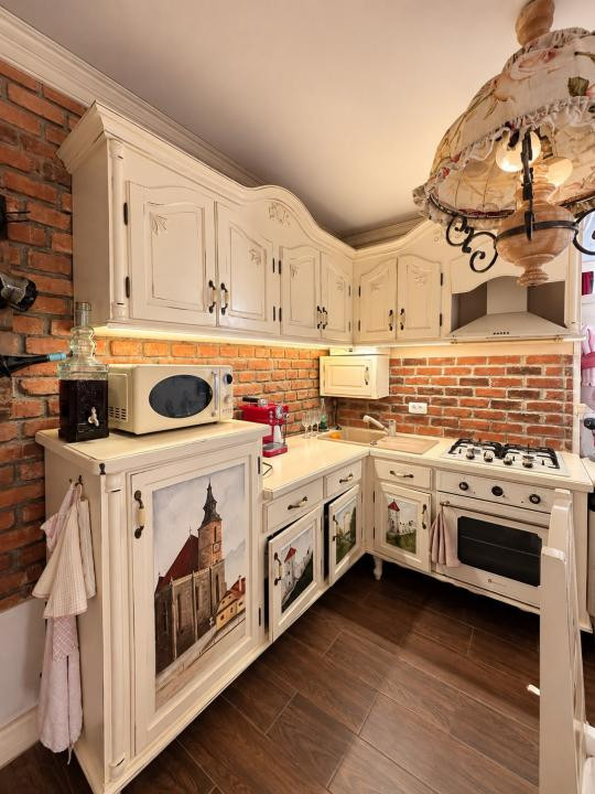 APARTAMENT | 80 MP | CURTE & TERASĂ | CENTRUL ISTORIC