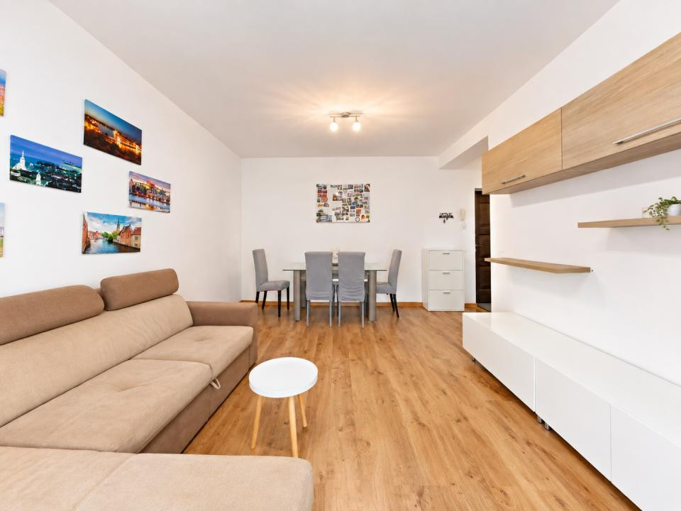 Vânzare apartament cu 3 camere, mobilat și utilat - Sânpetru Residence