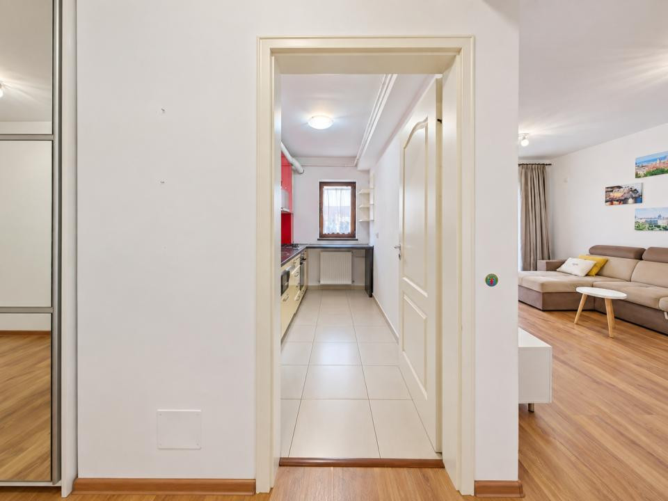 Vânzare apartament cu 3 camere, mobilat și utilat - Sânpetru Residence