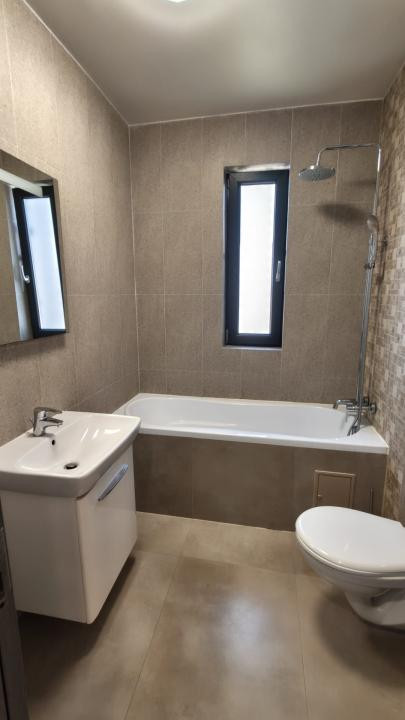 Apartament de inchiriat 3 camere mobilat