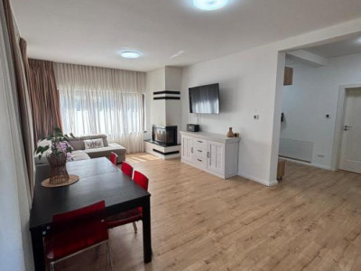 Casă individuală de închiriat în Tochile  6 camere, 160 mp, teren 1.000 mp