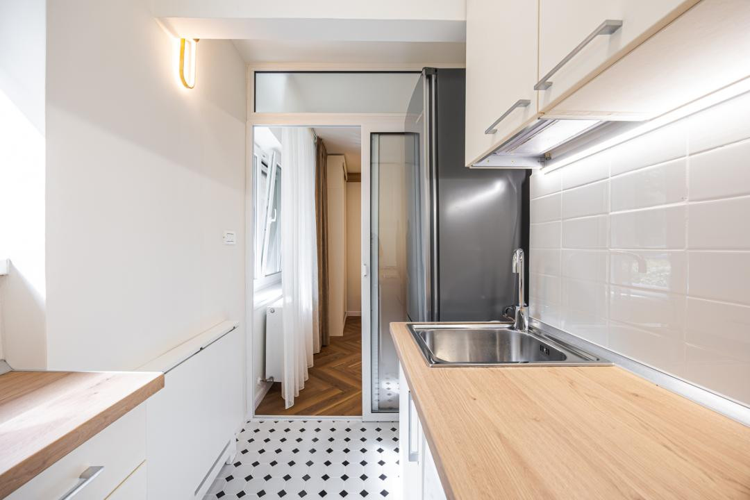 Garsoniera Premium de Vanzare - Avram Iancu / Renovata si mobilata complet