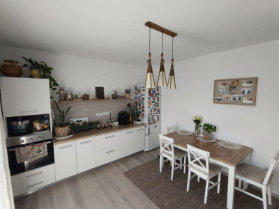 Apartament de vanzare 2 camere si balcon Arhitectilor