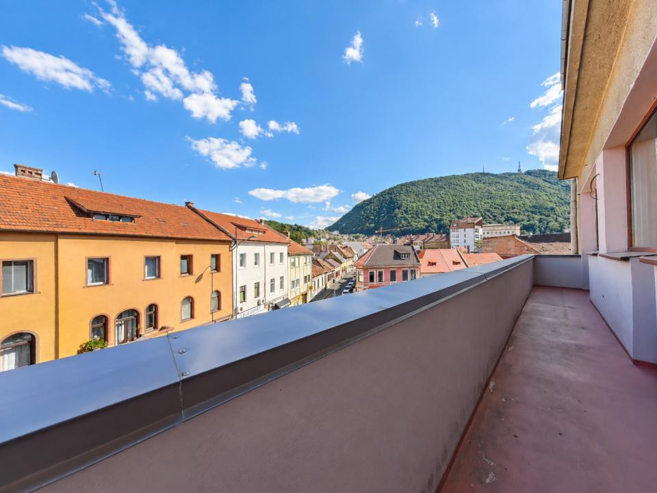 Închiriere apartament cu 3 camere, mobilat și utilat, Central Brasov