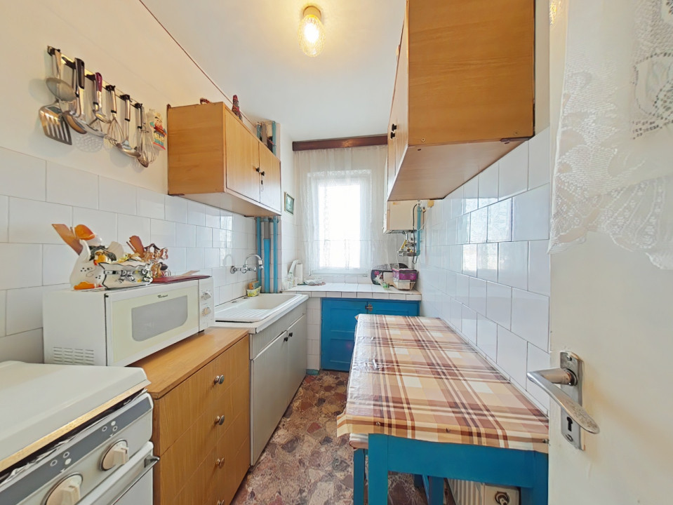REZERVAT - Apartament cu 2 camere, Florilor - strada Lămâiței