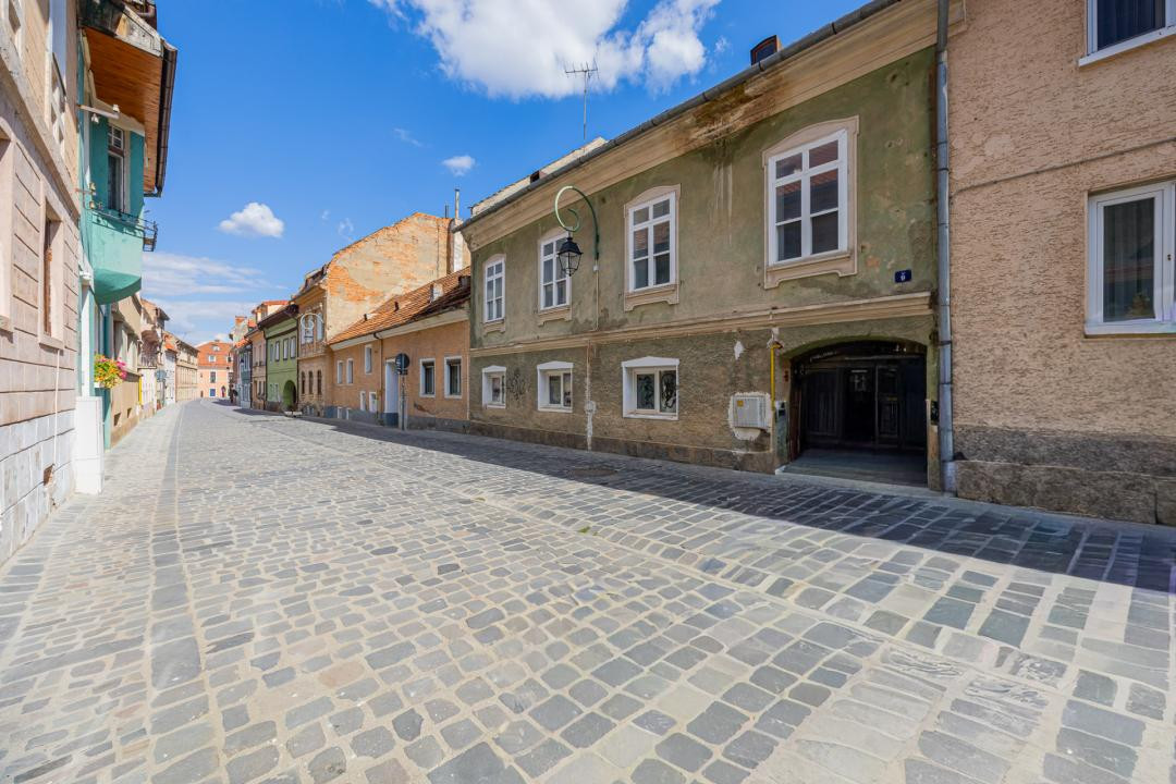 Proprietate rară Ultracentral Brasov –  Proiect cu Autorizație