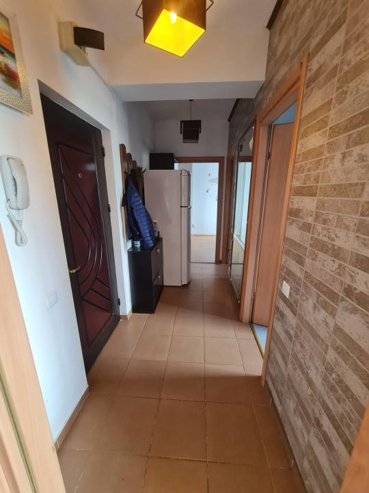 Apartament cu 2 camere decomandate pr str Silvestru-Gara Mare