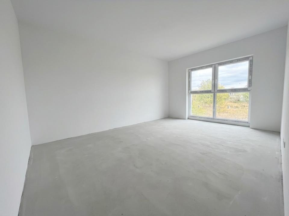 Apartament 3 camere decomandat 
