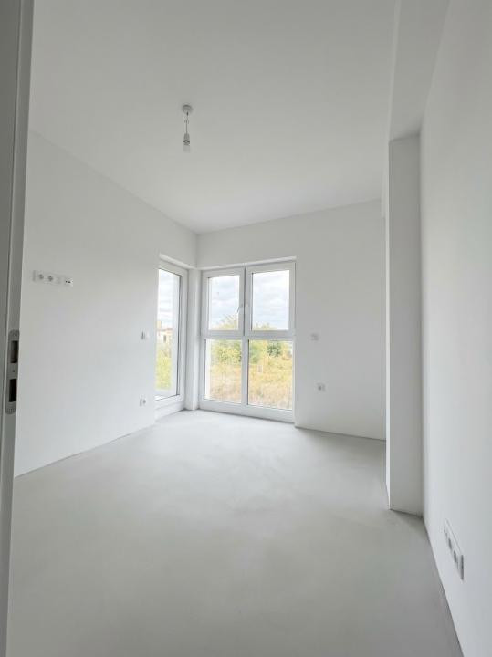 Apartament 3 camere decomandat 