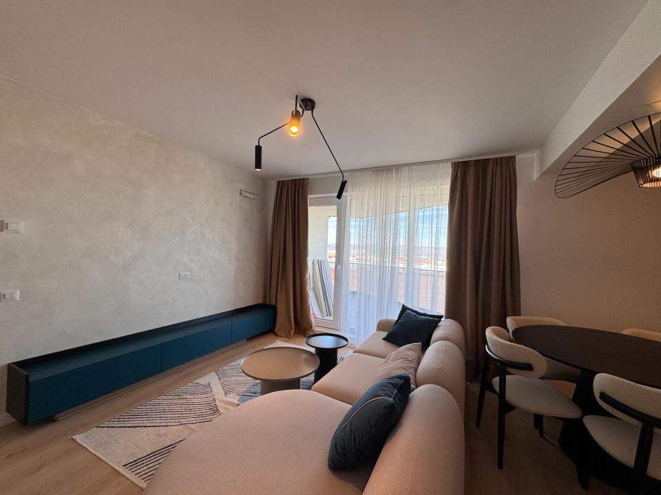 Apartament premium cu 3 camere – design personalizat și terasă spațioasă 