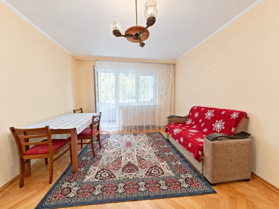 Închiriere apartament cu 2 camere, mobilat si utilat, strada Zizinului 