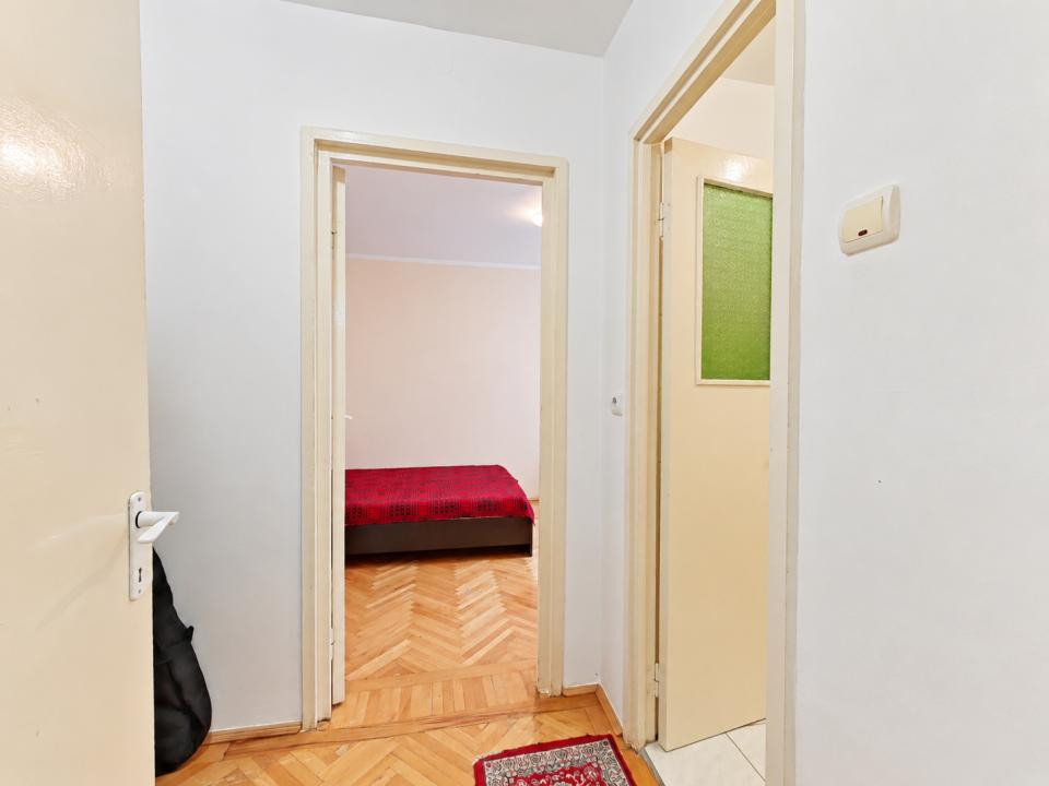 Închiriere apartament cu 2 camere, mobilat si utilat, strada Zizinului 