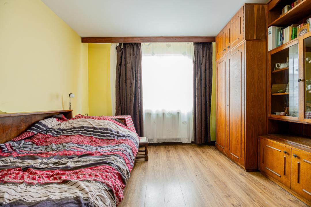 Vânzare apartament cu 3 camere, 80 mp, strada Vișinului – Zona Noua