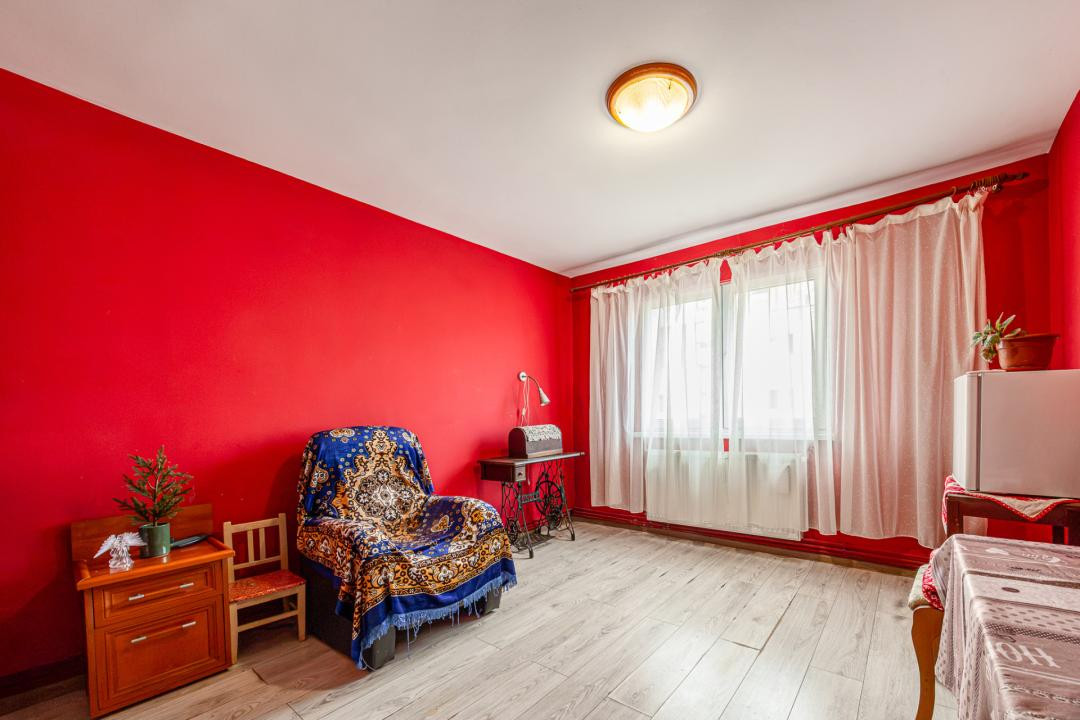 Vânzare apartament cu 3 camere, 80 mp, strada Vișinului – Zona Noua