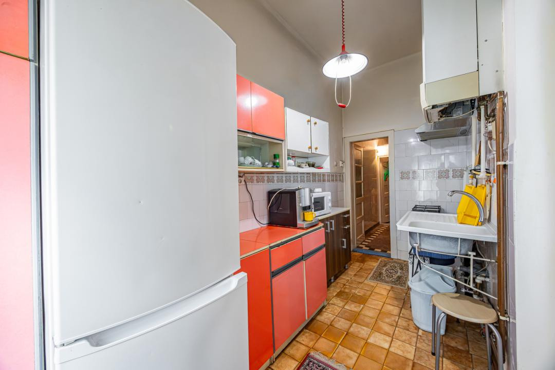 Teren Dâmbul Rotund (Str. Belgrad 1) –  RRm3, Potențial Bloc S+P+4E