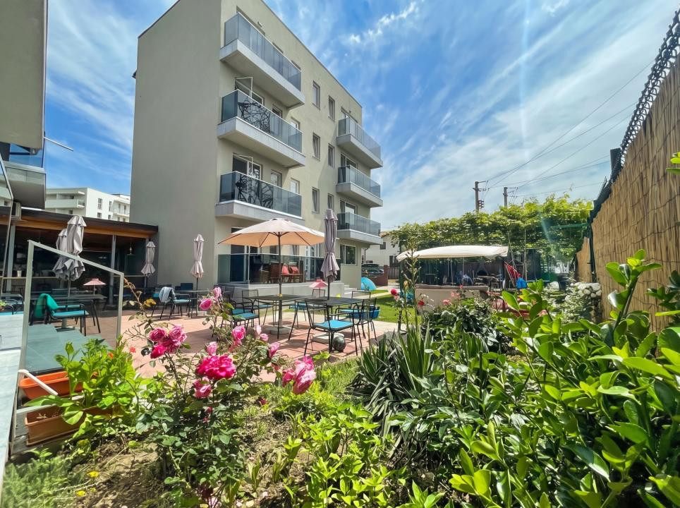 Mamaia-Sat/Pensiune cu 13 camere la cheie/Investiție/Venit imediat garantat 