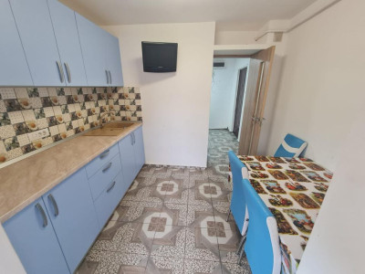 Apartament cu 3 camere decomandate si 2 bai, in Tomesti!