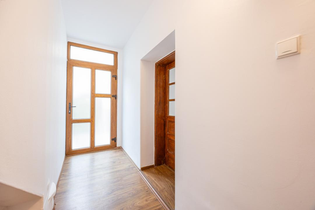 Apartament in vila, 3 camere –  Centrul Vechi - Piata Unirii 