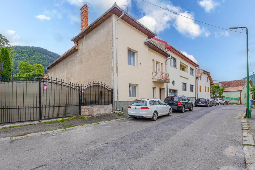 Apartament in vila, 3 camere –  Centrul Vechi - Piata Unirii 