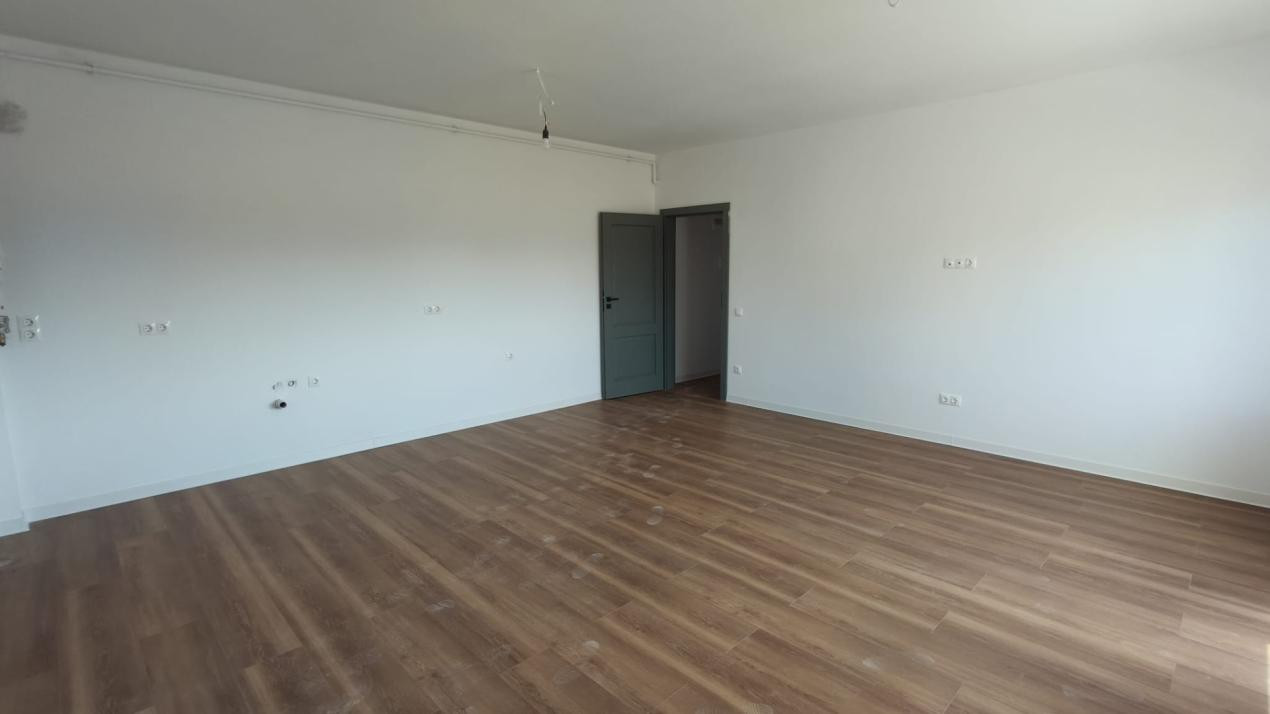 Apartament 3 camere, decomandat, Doamna Stanca Selimbar