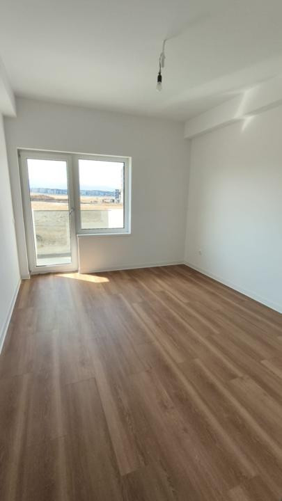 Apartament 3 camere, decomandat, Doamna Stanca Selimbar