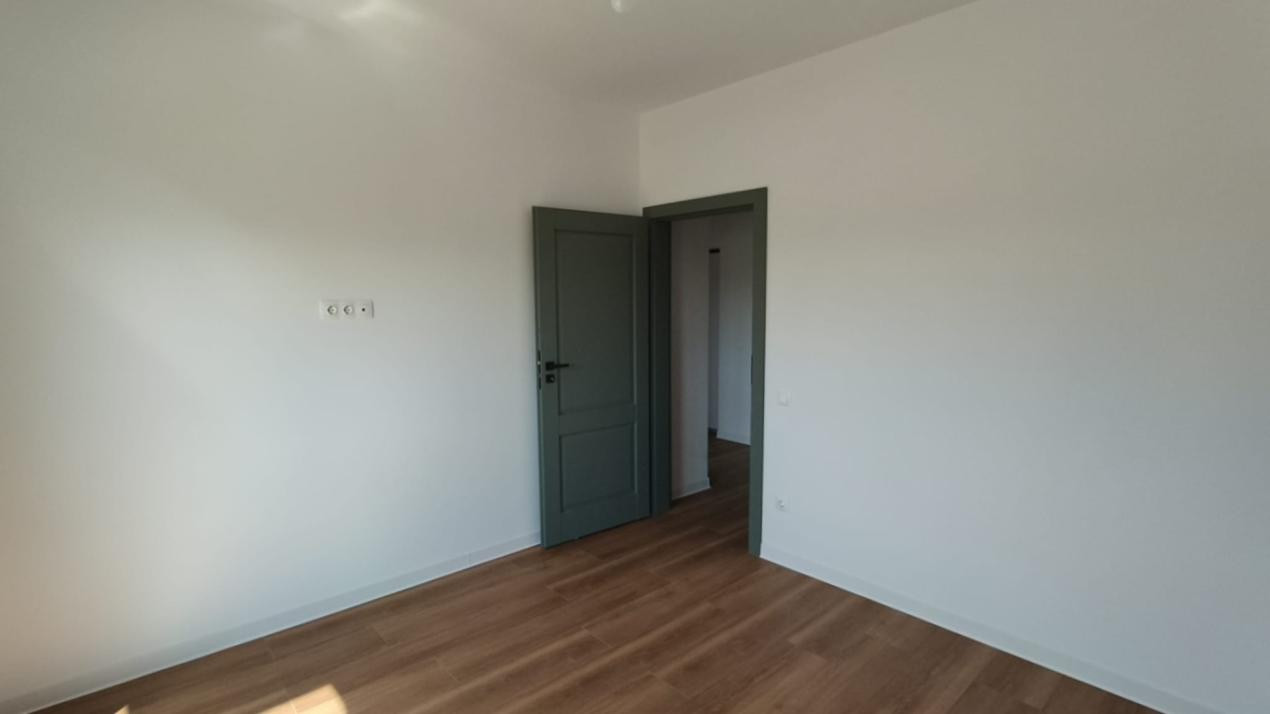 Apartament 3 camere, decomandat, Doamna Stanca Selimbar