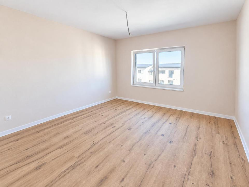 Apartament semidecomandata, 54mp, 2 camere, la cheie, Doamna Stanca