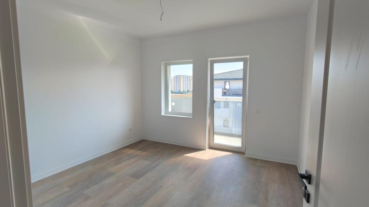 Apartament 3 cam, decomandat, 60 Mp