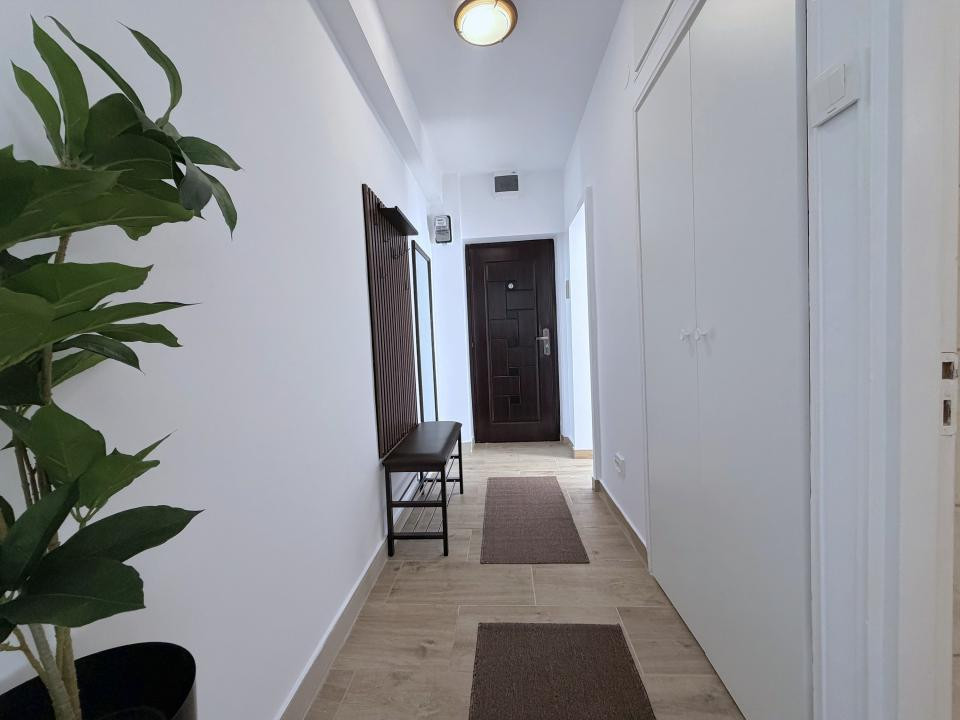 Apartament de inchiriat, 2 camere, langa mall Afi, view superb