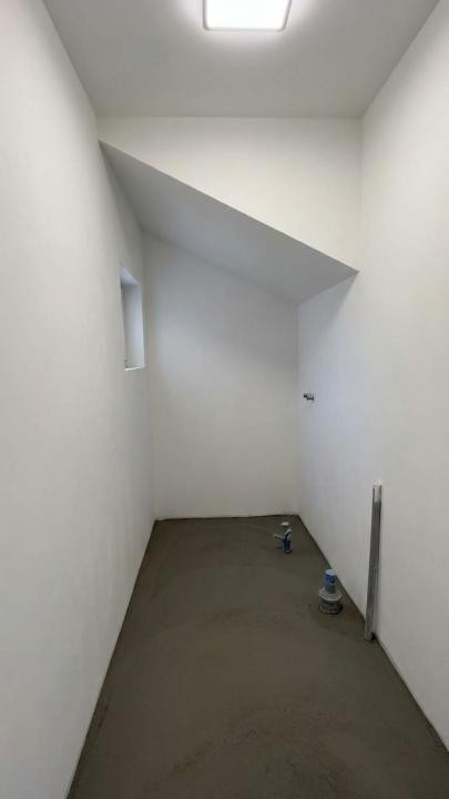 Apartament trei camere, trei balcoane 