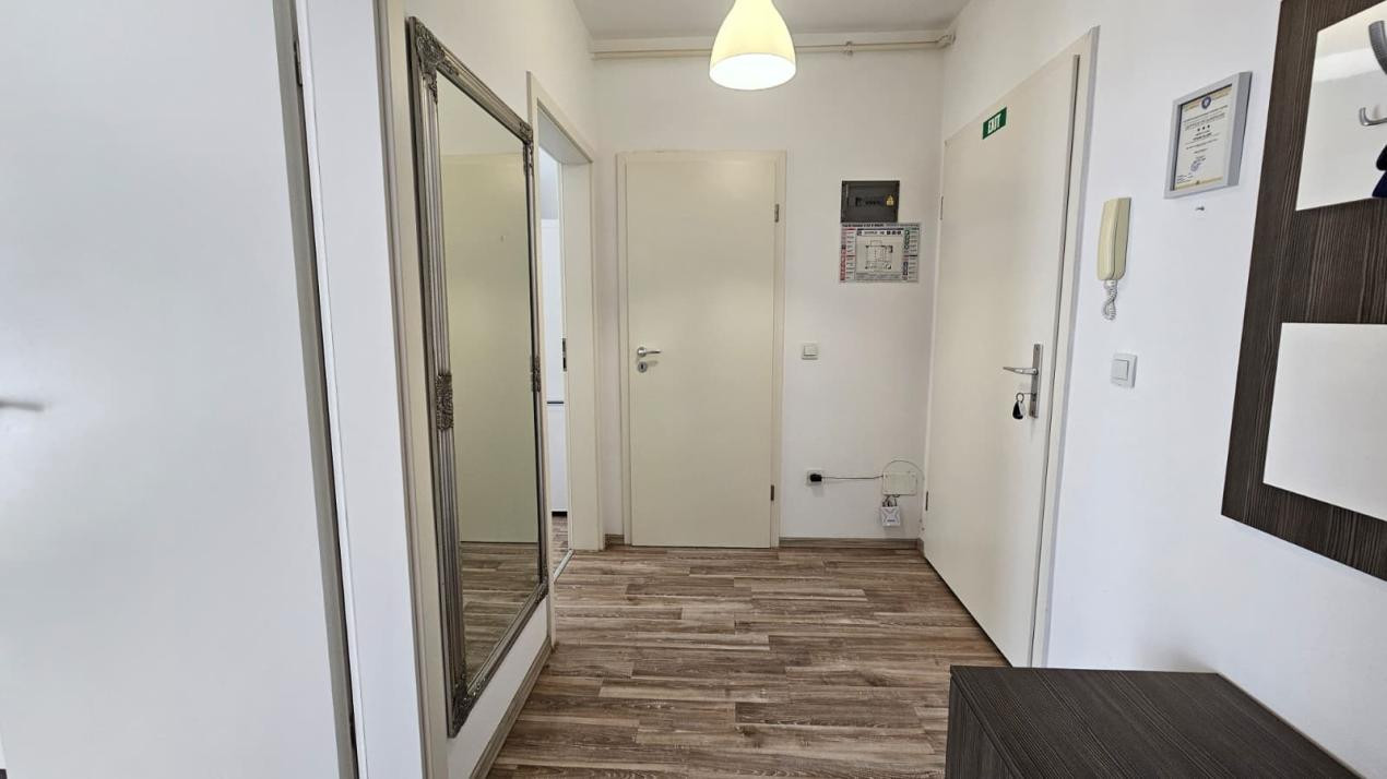 Garsoniera deosebita | Etaj 4 din 8 | Parcare & Boxa